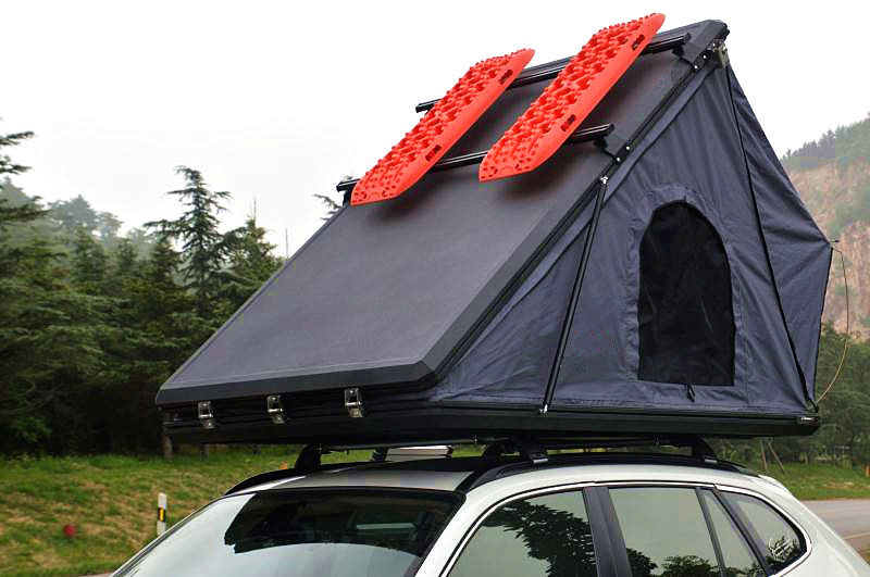 کمپینگ خانوادگی SUV Hard Shell 125cm 4x4 سقف بالای چادر با نردبان تلسکوپی